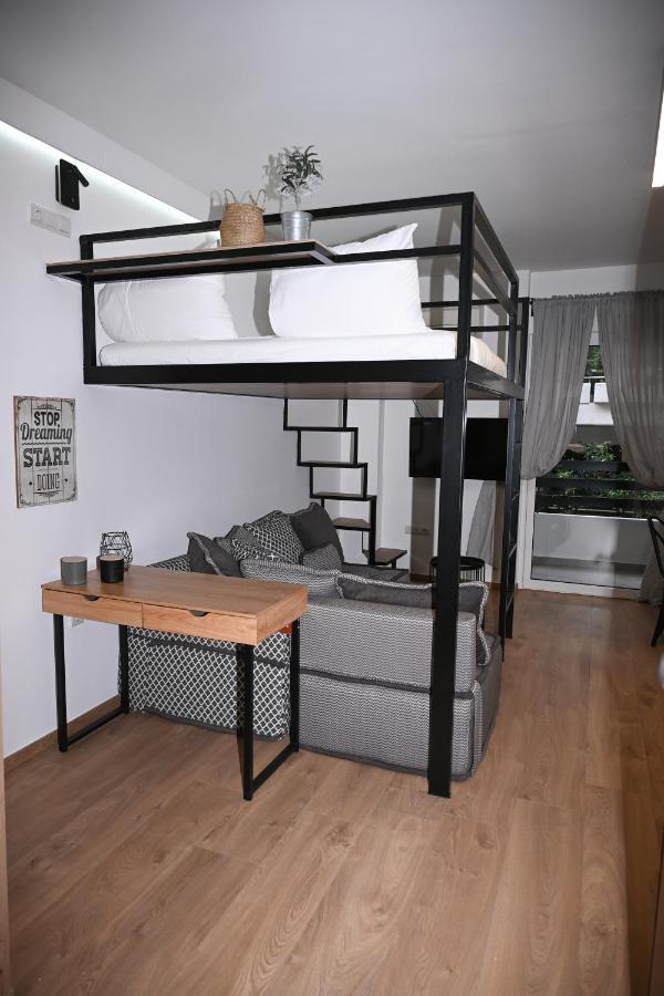 Urban Loft By Neuvel * Athen