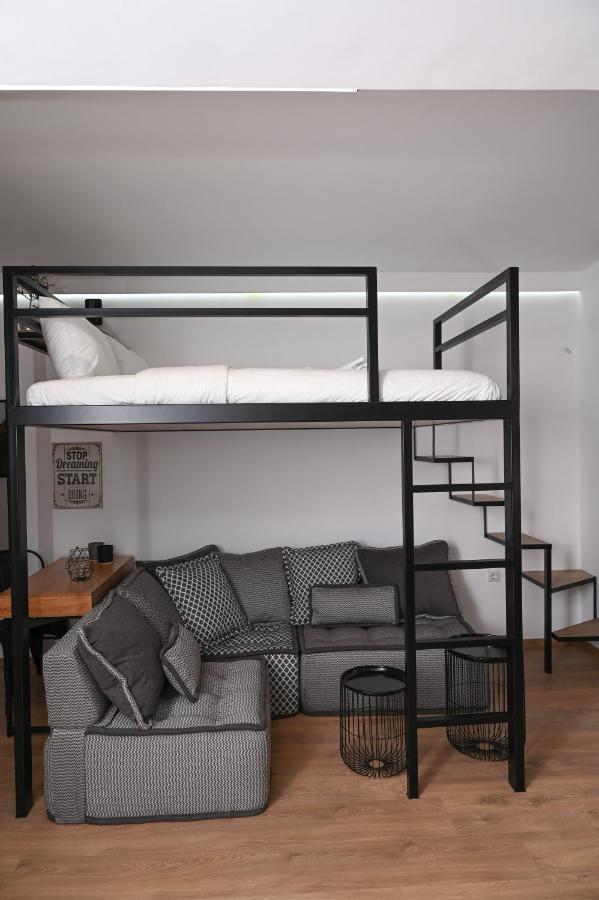 Apartment Urban Loft By Neuvel *